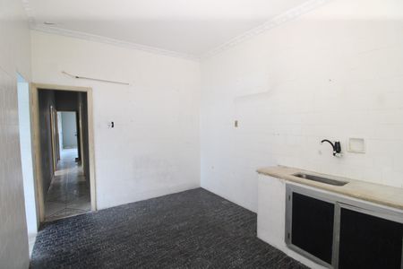 Casa à venda com 153m², 3 quartos e 2 vagasCozinha