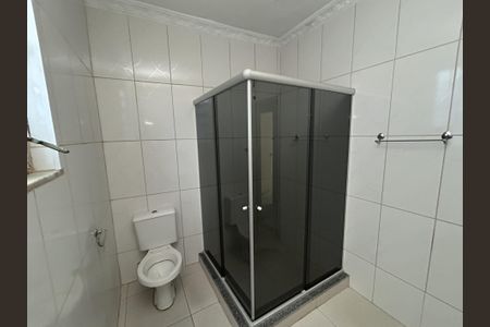 Casa à venda com 153m², 3 quartos e 2 vagasBanheiro