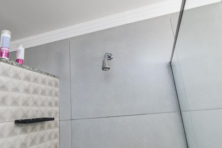 Casa à venda com 400m², 4 quartos e 3 vagas Casa à venda com 400m², 4 quartos e 3 vagasBanheiro da Suíte 2