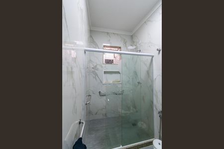 Casa à venda com 400m², 4 quartos e 3 vagas Casa à venda com 400m², 4 quartos e 3 vagasBanheiro da Suíte 3