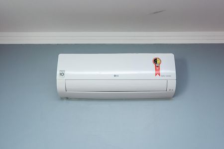 Casa à venda com 400m², 4 quartos e 3 vagas Casa à venda com 400m², 4 quartos e 3 vagasSuíte 4