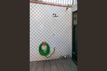 Casa à venda com 400m², 4 quartos e 3 vagas Casa à venda com 400m², 4 quartos e 3 vagasÁrea comum da Frente