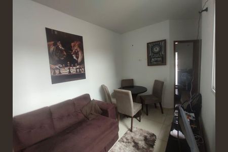 Apartamento à venda com 80m², 2 quartos e 2 vagasSala