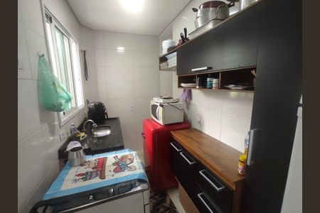 Apartamento à venda com 80m², 2 quartos e 2 vagasCozinha
