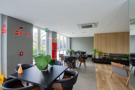 Apartamento à venda com 57m², 2 quartos e 1 vaga Apartamento à venda com 57m², 2 quartos e 1 vagaÁrea Comum - Salão de Festas