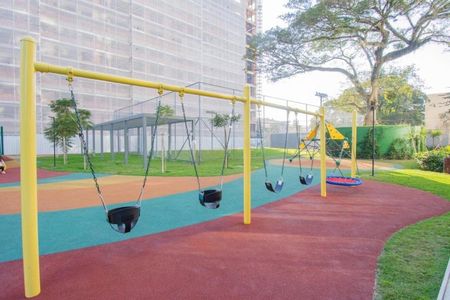 Apartamento à venda com 57m², 2 quartos e 1 vaga Apartamento à venda com 57m², 2 quartos e 1 vagaÁrea Comum - Playground