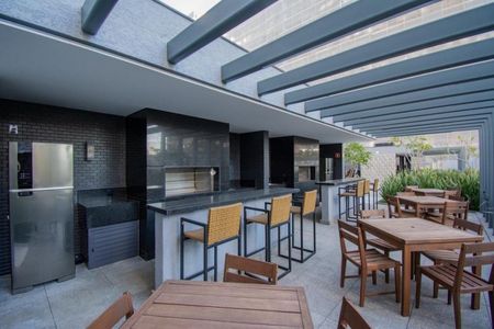 Apartamento à venda com 57m², 2 quartos e 1 vaga Apartamento à venda com 57m², 2 quartos e 1 vagaÁrea Comum - Churrasqueira