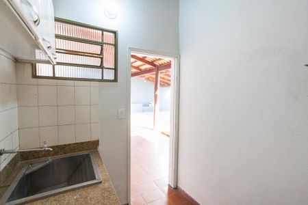 Casa para alugar com 70m², 3 quartos e 1 vaga Casa para alugar com 70m², 3 quartos e 1 vagaÁrea de Serviço