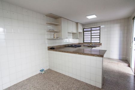 Casa para alugar com 70m², 3 quartos e 1 vaga Casa para alugar com 70m², 3 quartos e 1 vagaCozinha