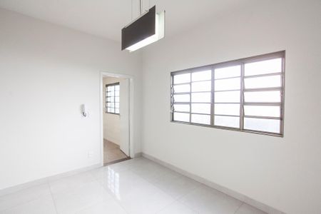 Casa para alugar com 70m², 3 quartos e 1 vaga Casa para alugar com 70m², 3 quartos e 1 vagaSala de Jantar