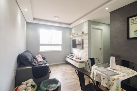 Sala de apartamento para alugar com 2 quartos, 45m² em Jardim America da Penha, São Paulo