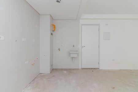 Apartamento à venda com 31m², 1 quarto e sem vaga Apartamento à venda com 31m², 1 quarto e sem vagaCozinha e Área de Serviço
