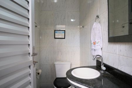 Casa à venda com 579m², 6 quartos e 10 vagasBanheiro de Serviço