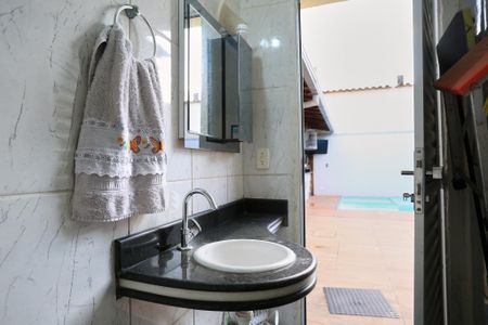 Casa à venda com 579m², 6 quartos e 10 vagasBanheiro de Serviço