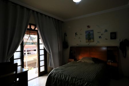 Casa à venda com 579m², 6 quartos e 10 vagasQuarto 4