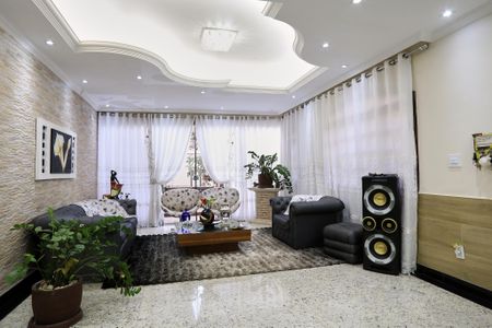 Casa à venda com 579m², 6 quartos e 10 vagasSala