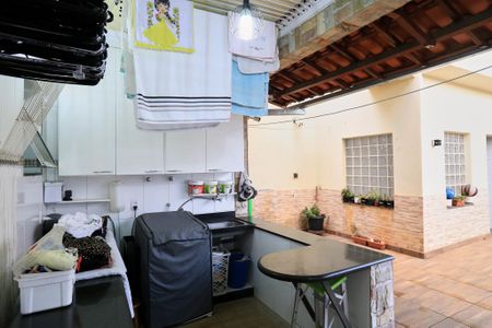 Casa à venda com 579m², 6 quartos e 10 vagasÁrea de Serviço