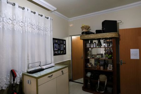 Casa à venda com 579m², 6 quartos e 10 vagasSuíte 1