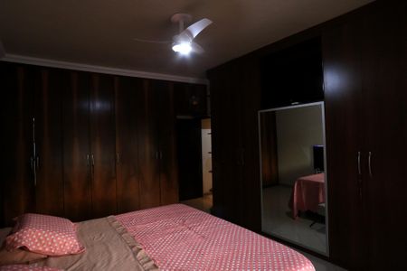 Casa à venda com 579m², 6 quartos e 10 vagasSuíte 2