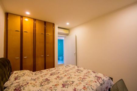 Apartamento para alugar com 191m², 4 quartos e 3 vagasQuarto