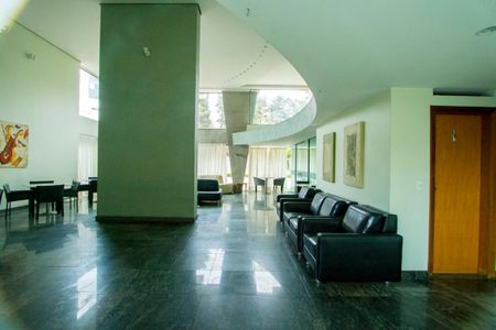 Apartamento para alugar com 191m², 4 quartos e 3 vagasÁrea comum