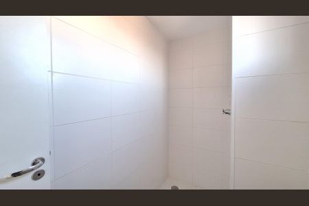 Apartamento à venda com 69m², 3 quartos e 1 vagaBanheiro da Suíte