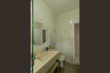 Casa à venda com 203m², 3 quartos e 4 vagasBanheiro 