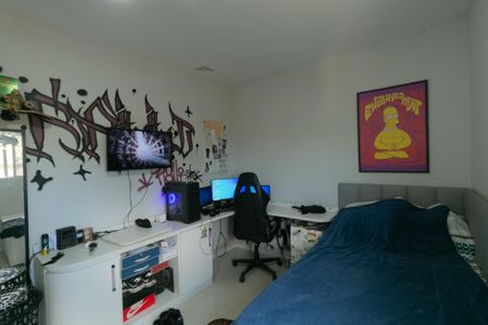 Casa à venda com 203m², 3 quartos e 4 vagasQuarto 2 