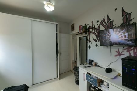 Casa à venda com 203m², 3 quartos e 4 vagasQuarto 2 