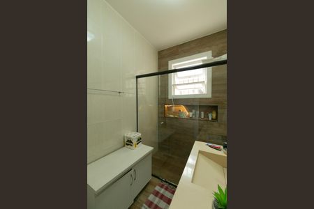 Casa à venda com 203m², 3 quartos e 4 vagasBanheiro 