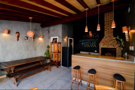 Casa à venda com 281m², 3 quartos e 4 vagas Casa à venda com 281m², 3 quartos e 4 vagasÁrea gourmet