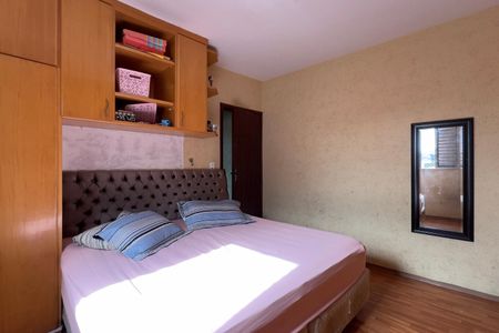 Casa à venda com 146m², 3 quartos e 2 vagas Casa à venda com 146m², 3 quartos e 2 vagasQuarto 1