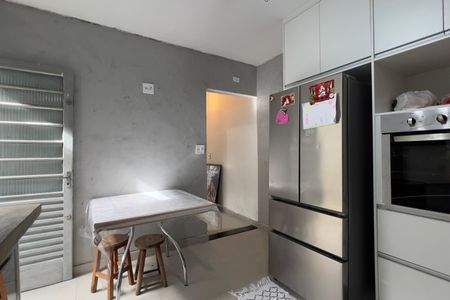 Casa à venda com 146m², 3 quartos e 2 vagas Casa à venda com 146m², 3 quartos e 2 vagasCozinha e Área de Serviço