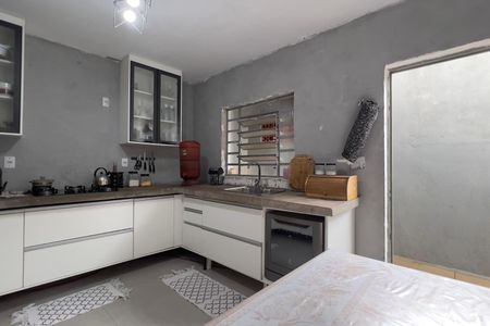 Casa à venda com 146m², 3 quartos e 2 vagas Casa à venda com 146m², 3 quartos e 2 vagasCozinha e Área de Serviço