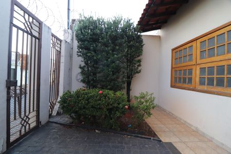 Casa para alugar com 242m², 4 quartos e 2 vagasÁrea comum