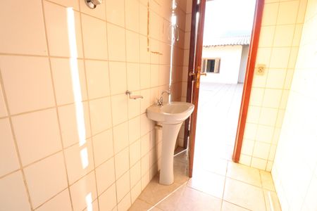 Casa para alugar com 242m², 4 quartos e 2 vagasBanheiro de Serviço