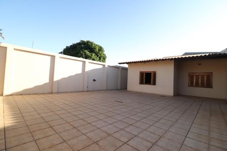 Casa para alugar com 242m², 4 quartos e 2 vagasÁrea comum