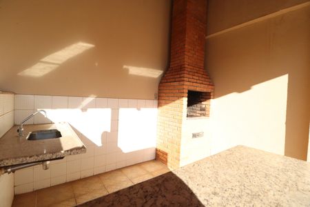 Casa para alugar com 242m², 4 quartos e 2 vagasÁrea comum