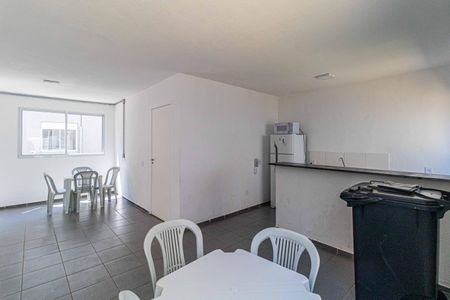 Apartamento para alugar com 49m², 2 quartos e sem vaga Apartamento para alugar com 49m², 2 quartos e sem vagaÁrea comum - Salão de festas