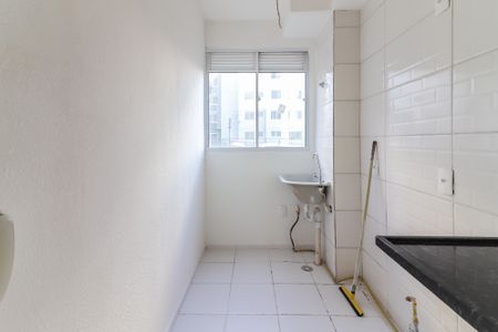Apartamento para alugar com 49m², 2 quartos e sem vaga Apartamento para alugar com 49m², 2 quartos e sem vagaCozinha e Área de Serviço