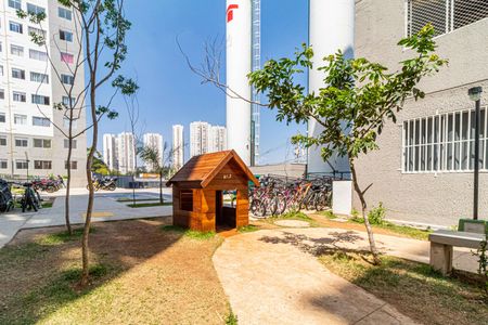 Apartamento para alugar com 49m², 2 quartos e sem vaga Apartamento para alugar com 49m², 2 quartos e sem vagaÁrea comum - Playground