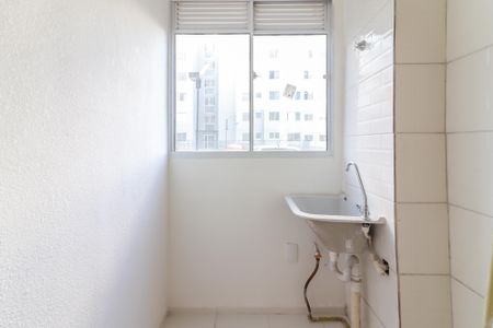 Apartamento para alugar com 49m², 2 quartos e sem vaga Apartamento para alugar com 49m², 2 quartos e sem vagaCozinha e Área de Serviço