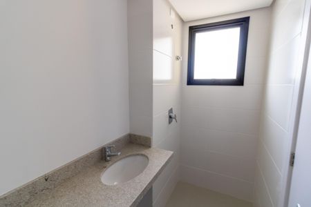 Apartamento à venda com 75m², 2 quartos e 2 vagas Apartamento à venda com 75m², 2 quartos e 2 vagasBanheiro