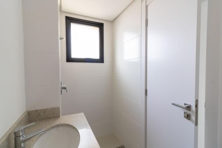 Apartamento à venda com 75m², 2 quartos e 2 vagas Apartamento à venda com 75m², 2 quartos e 2 vagasBanheiro