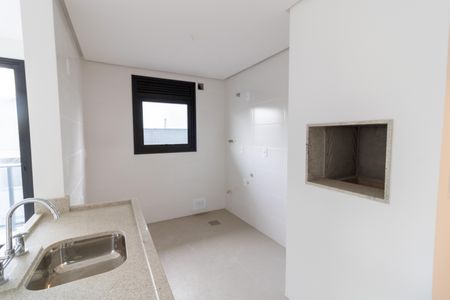 Apartamento à venda com 75m², 2 quartos e 2 vagas Apartamento à venda com 75m², 2 quartos e 2 vagasCozinha e Área de Serviço
