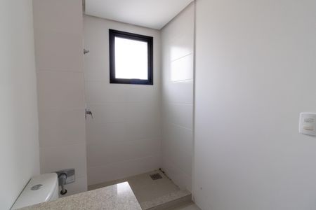 Apartamento à venda com 75m², 2 quartos e 2 vagas Apartamento à venda com 75m², 2 quartos e 2 vagasBanheiro da Suíte