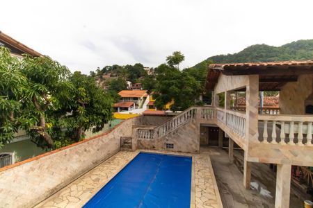 Casa à venda com 360m², 6 quartos e 4 vagasVista da Sala 1