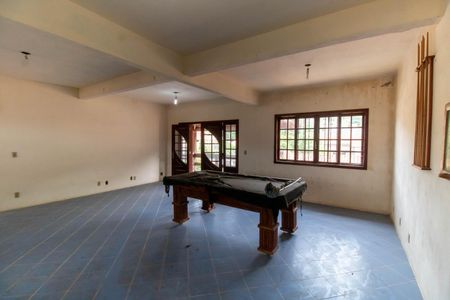 Casa à venda com 360m², 6 quartos e 4 vagasTerraço