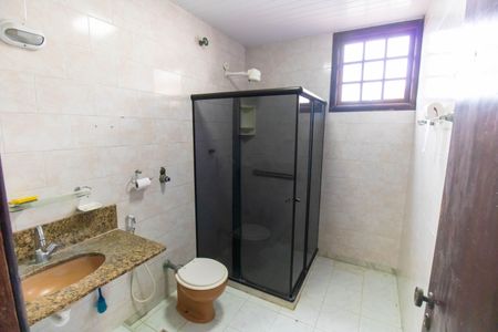 Casa à venda com 360m², 6 quartos e 4 vagasBanheiro 1