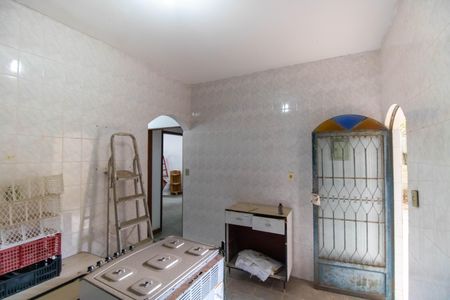 Casa à venda com 360m², 6 quartos e 4 vagasCozinha